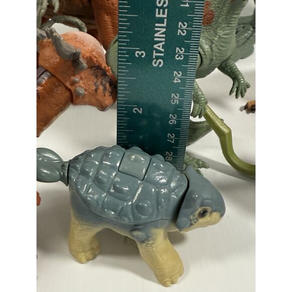 Jurassic World Mixed Lot Dinosaur Action Figures Hasbro & Mattel Battle Damaged - Picture 12 of 15